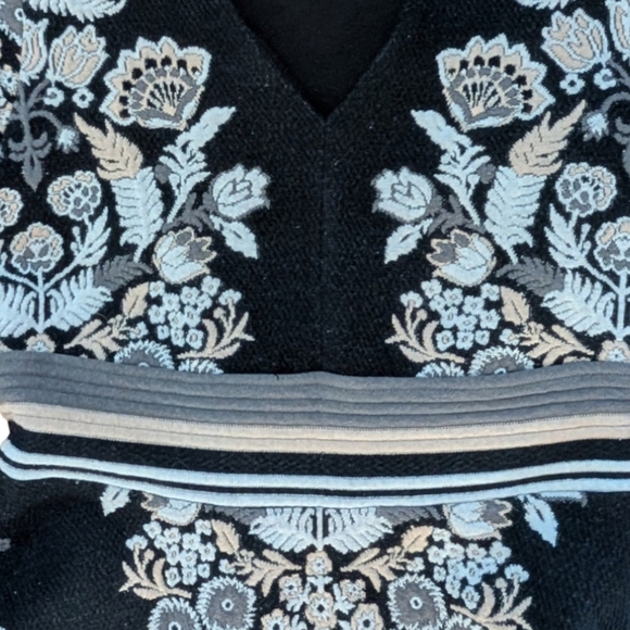 Anthropologie Ett:twa Soiree Black Embroidered Floral Midi Dress Size 2 - Picture 8 of 11